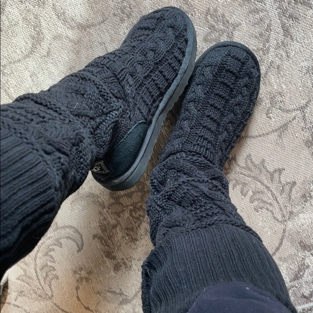 Black knit Ugg boots